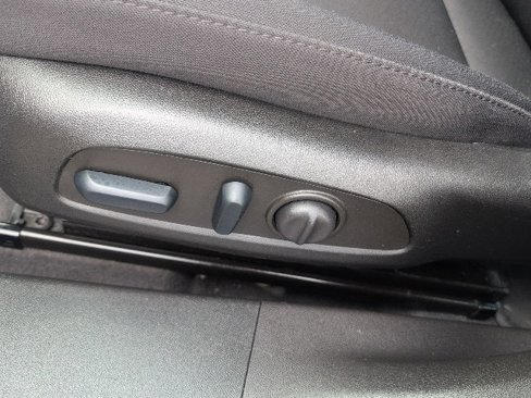 Used 2022 Chevrolet Malibu LT image 17