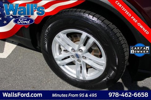 Certified 2022 Ford Explorer XLT w/ Equipment Group 202A image 5