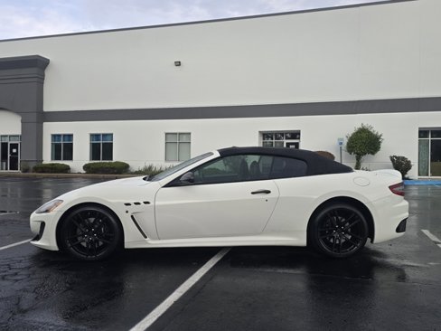 Used 2013 Maserati GranTurismo Sport image 9