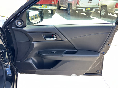 Used 2013 Honda Accord EX-L image 25