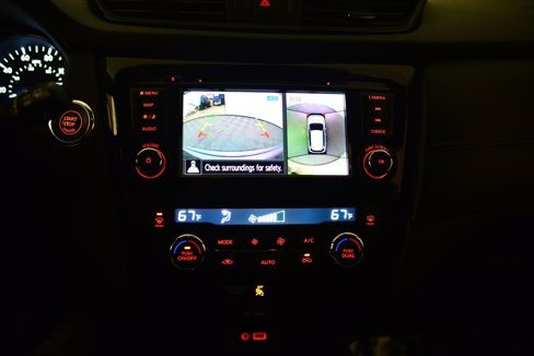 Used 2020 Nissan Rogue SL image 30