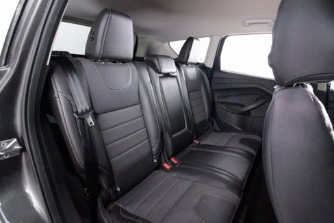 Used 2015 Ford Escape SE w/ SE Chrome Package image 33