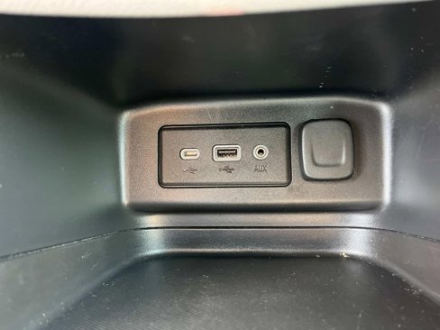 Certified 2021 Chevrolet Equinox LS image 23
