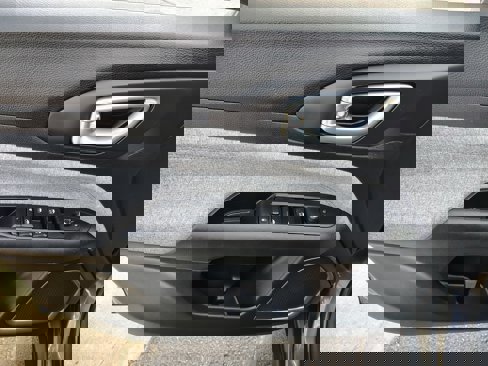 Certified 2022 Jeep Compass Latitude image 19