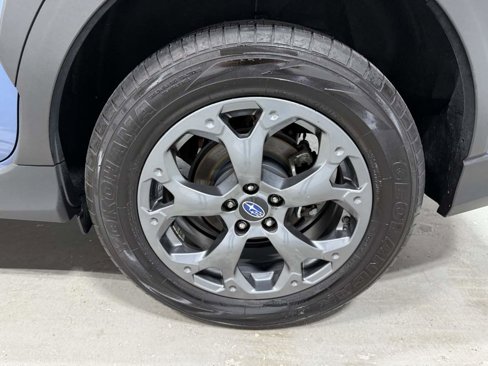 Used 2021 Subaru Crosstrek 2.5i Sport w/ Moonroof Package image 7