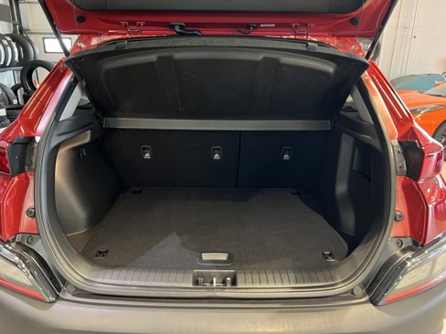 Used 2023 Hyundai Kona SEL w/ Cargo Package image 10