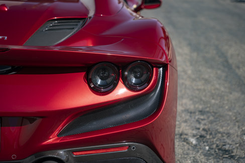 Used 2021 Ferrari F8 Tributo image 21