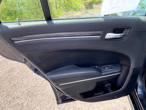 Used 2019 Chrysler 300 Touring w/ Sport Appearance Package image 16