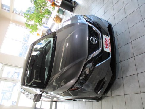 Used 2020 Nissan Rogue Sport S image 9
