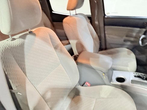Used 2010 Toyota Tacoma PreRunner image 33