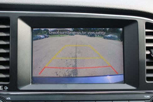 Used 2017 Hyundai Elantra Limited image 26