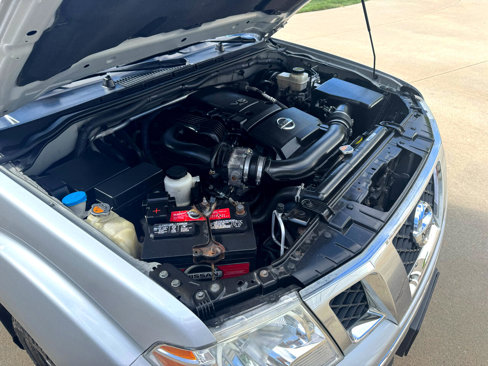 Used 2012 Nissan Frontier SL image 22