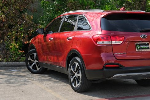 Used 2017 Kia Sorento EX image 13
