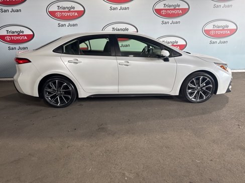 Used 2022 Toyota Corolla SE image 6