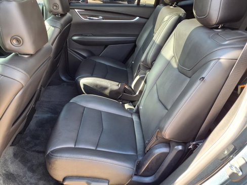 Used 2020 Cadillac XT6 Sport image 17