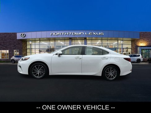Used 2016 Lexus ES 350 image 2