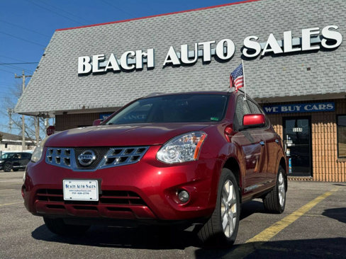 Used 2013 Nissan Rogue SL image 2