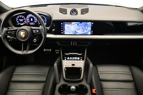 Certified 2024 Porsche Cayenne S image 23