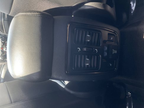 Used 2018 Jeep Grand Cherokee High Altitude image 23