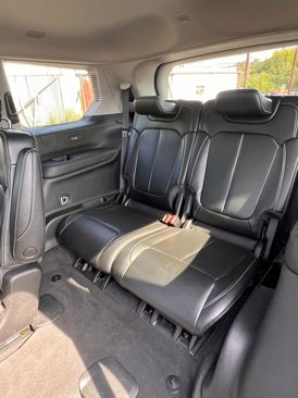 Used 2023 Jeep Grand Cherokee L Limited image 18