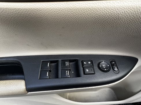 Used 2016 Honda Accord EX image 14