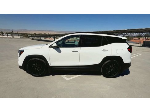 Used 2022 GMC Terrain SLT w/ Tech Package image 5