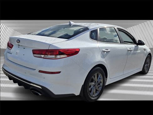 Used 2019 Kia Optima LX image 7