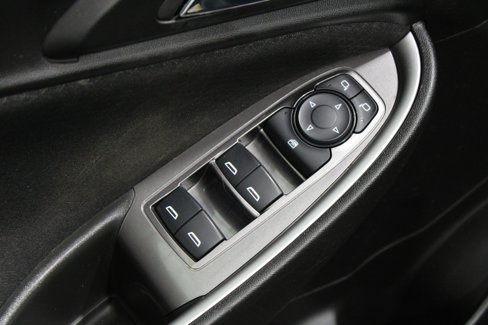 Used 2022 Chevrolet Malibu LS image 4