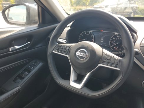 Used 2020 Nissan Altima 2.5 S image 7