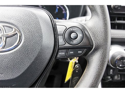 Used 2024 Toyota RAV4 LE image 19