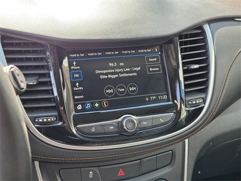 Used 2018 Chevrolet Trax LT w/ LT Convenience Package image 20