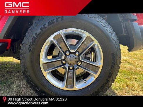 Used 2018 Jeep Wrangler Unlimited Sahara w/ Cold Weather Group image 8