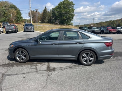 Used 2020 Volkswagen Jetta R-Line w/ R-Line Cold Weather Package image 7