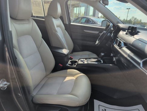 Used 2017 MAZDA CX-5 Touring image 22