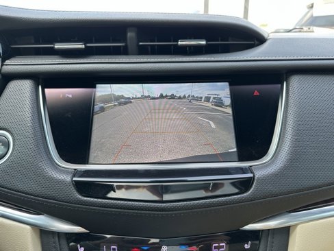 Used 2018 Cadillac XT5 Luxury w/ Driver Awareness Package image 25