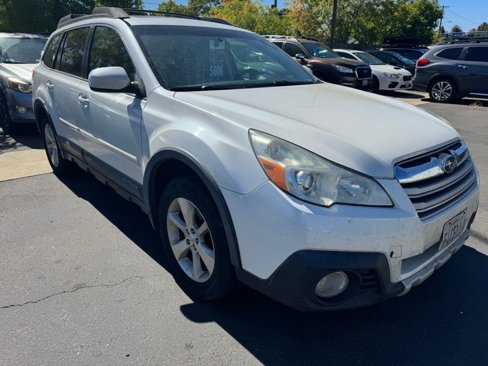 Used 2014 Subaru Outback 2.5i Limited image 5
