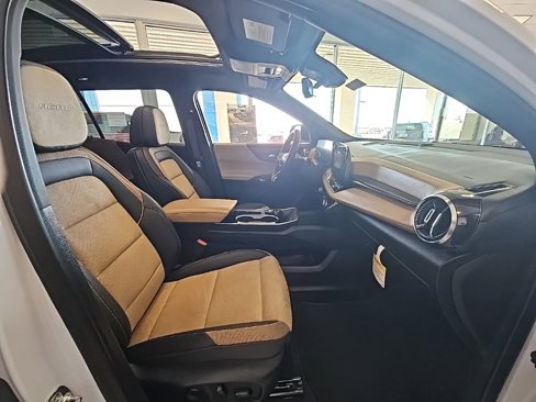 New 2026 Chevrolet Equinox ACTIV w/ Convenience Package III image 14