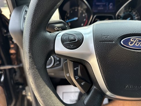 Used 2013 Ford Escape SE image 37