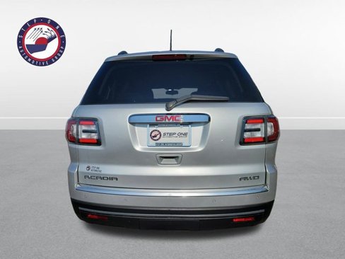 Used 2016 GMC Acadia SLE image 20