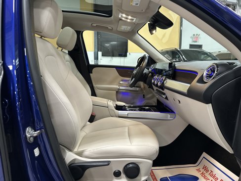 Certified 2022 Mercedes-Benz GLB 250 4MATIC image 30