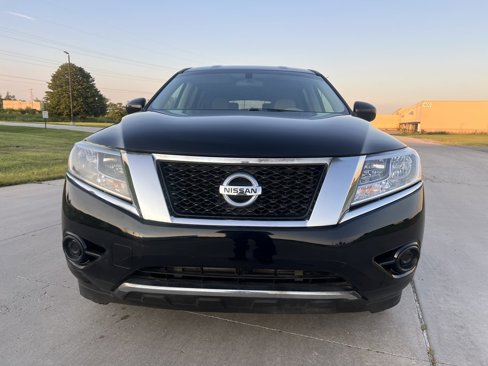 Used 2014 Nissan Pathfinder S image 8