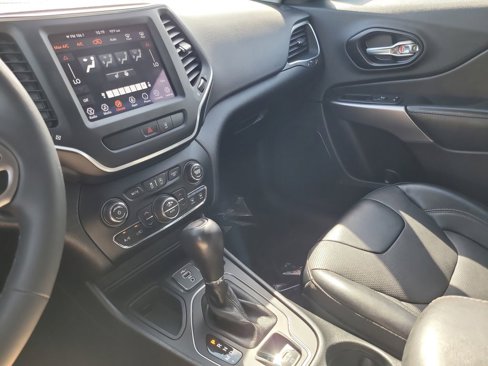 Used 2022 Jeep Cherokee Latitude Lux image 20
