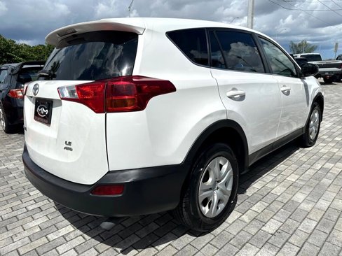 Used 2013 Toyota RAV4 LE image 8