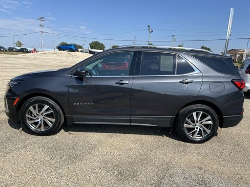 Used 2022 Chevrolet Equinox Premier image 2