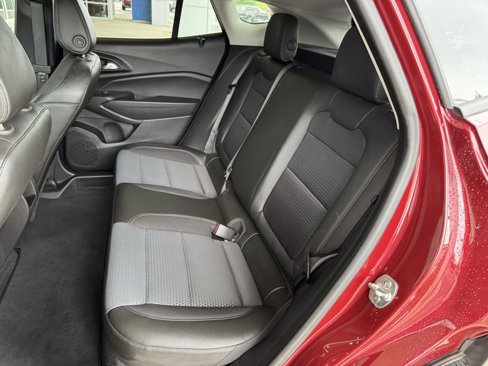 Used 2024 Chevrolet Trax LT image 20