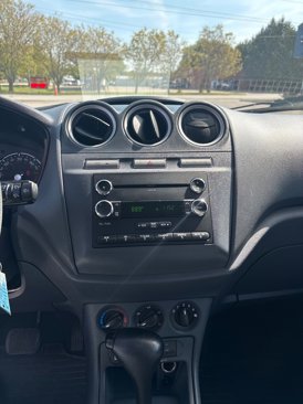 Used 2012 Ford Transit Connect XLT image 17