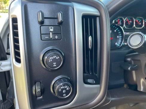 Used 2017 GMC Sierra 1500 SLT w/ SLT Premium Package image 18