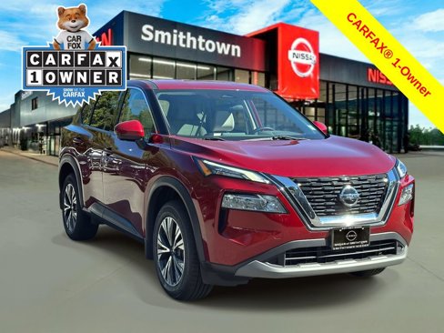 Used 2021 Nissan Rogue SV image 1