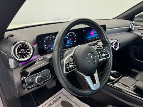 Certified 2022 Mercedes-Benz CLA 250 image 39