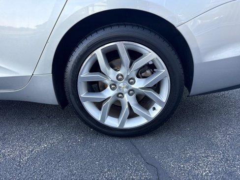 Used 2018 Chevrolet Impala Premier image 11